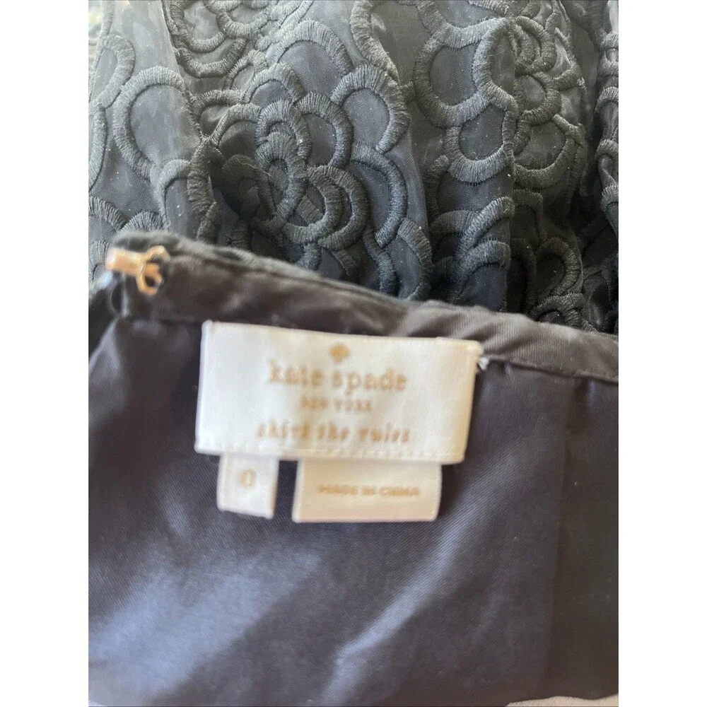 Kate Spade Do Wonder Rose Skater Black Lace Skirt Size 0 Waist 26